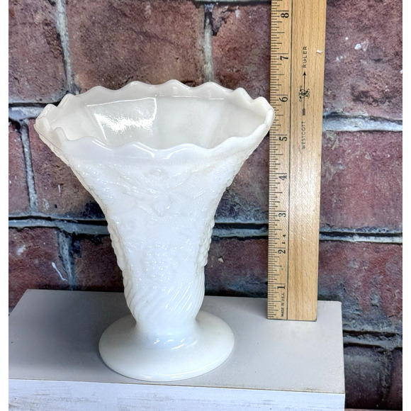 Vtg White Embossed Milk Glass Grape Vine Scalloped Edge Flared Pedestal Vase MCM - Picture 3 of 7